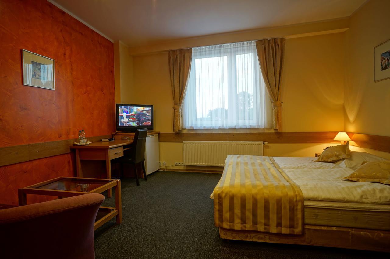 Noclegi W Lublincu Lubex Люблинец Екстериор снимка