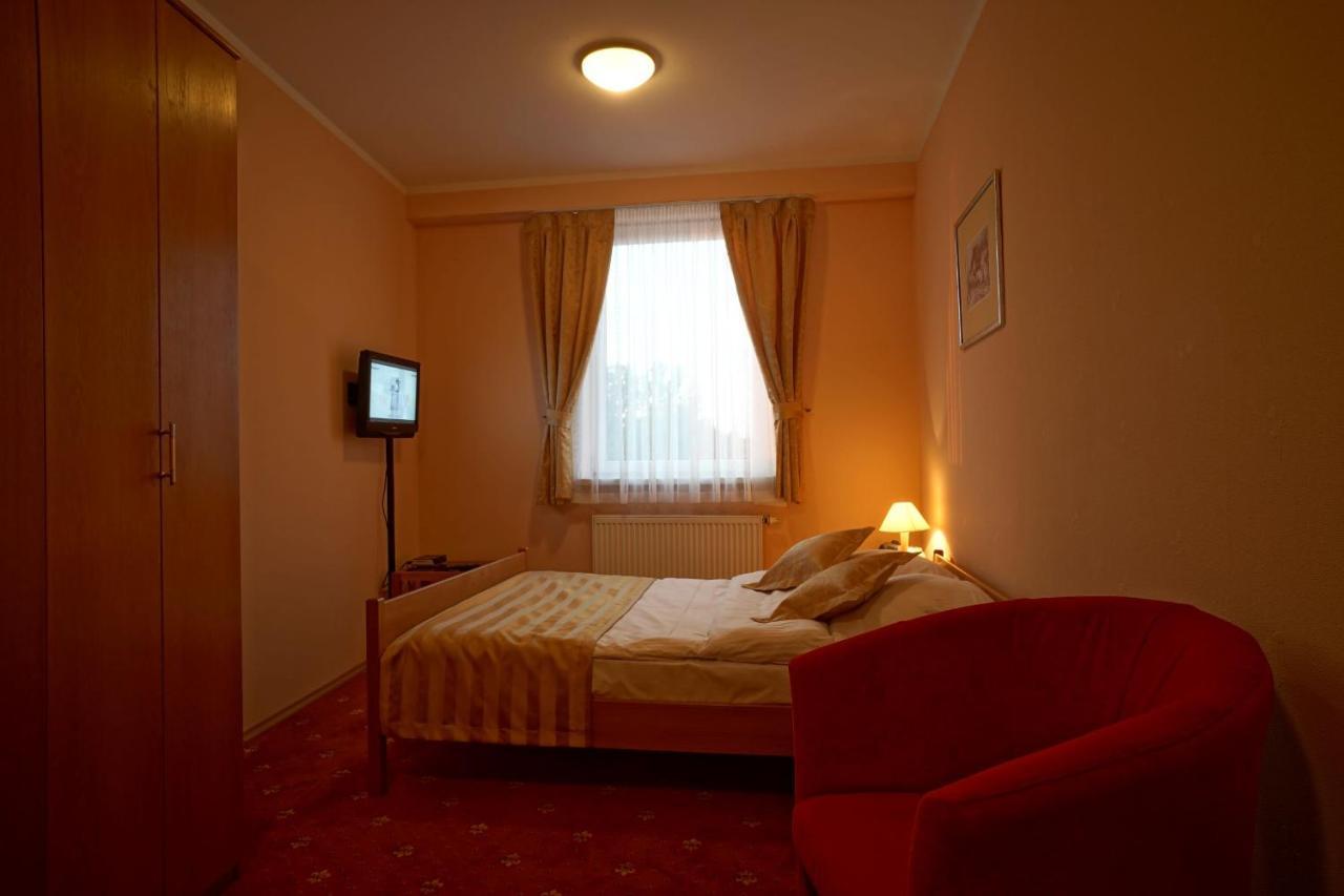 Noclegi W Lublincu Lubex Люблинец Екстериор снимка
